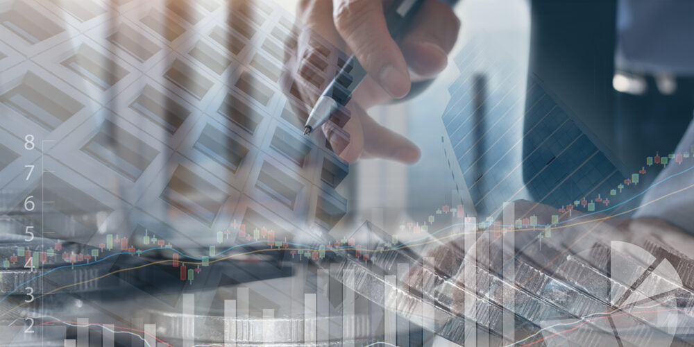 Stock,Market,Analyzing,,Financial,Investment,Concept.,Double,Exposure,Businessman,,Bank